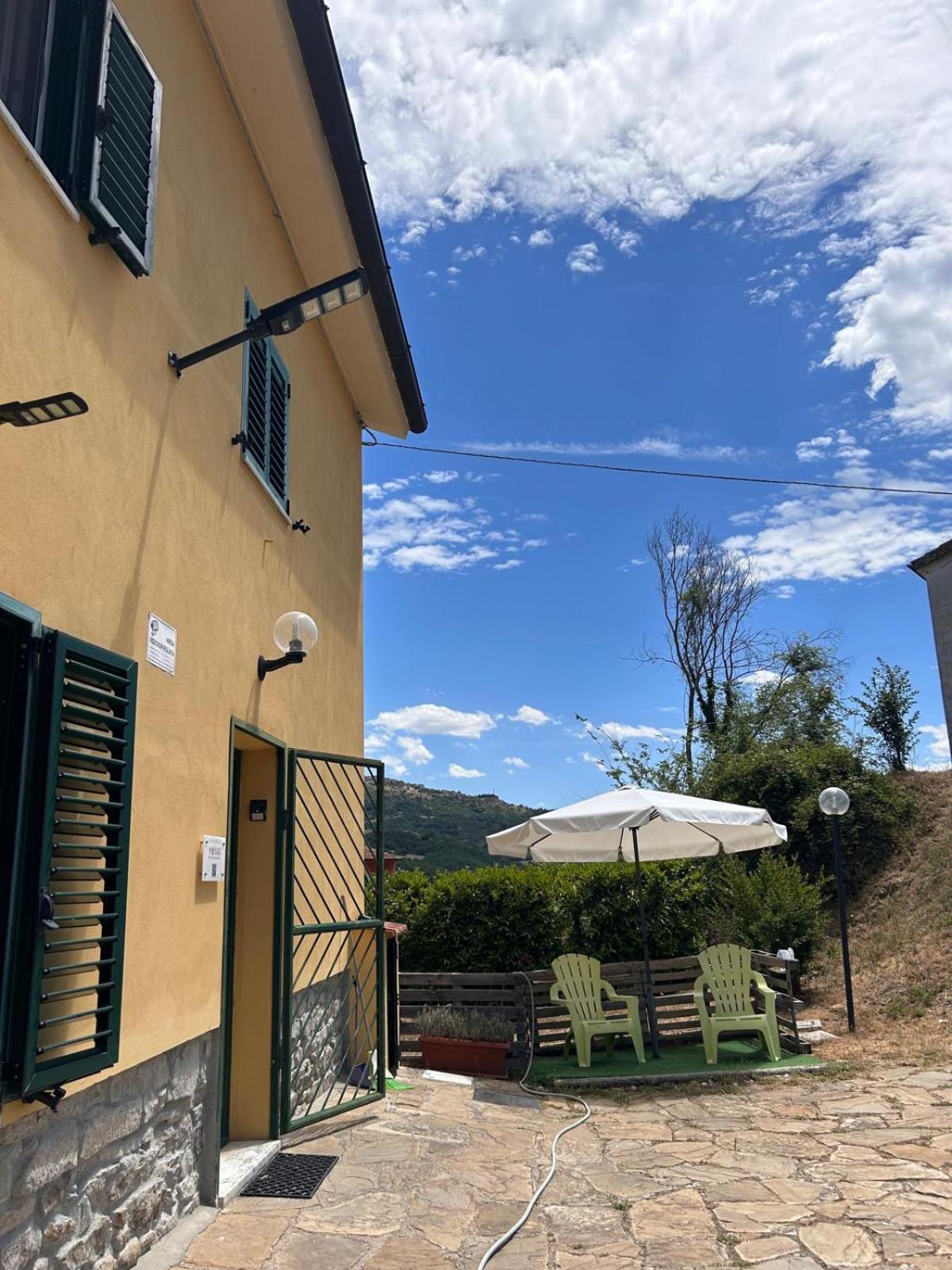 Il Gelso Guest House Trivigno Bagian luar foto